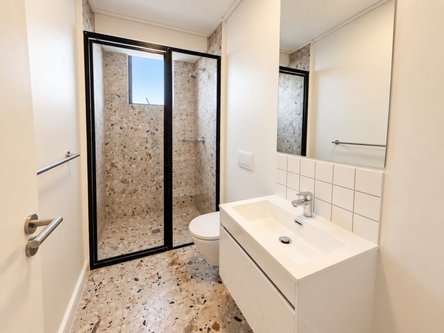 1 Bedroom Property for Sale in Paarden Eiland Western Cape